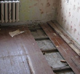 Скрипит пол?